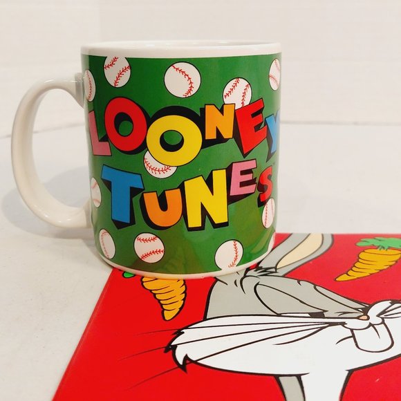 Vtg 1994 Looney Tunes Bugs Bunny Baseball Mug with Personal-size Mat Warner Bros - Picture 3 of 5